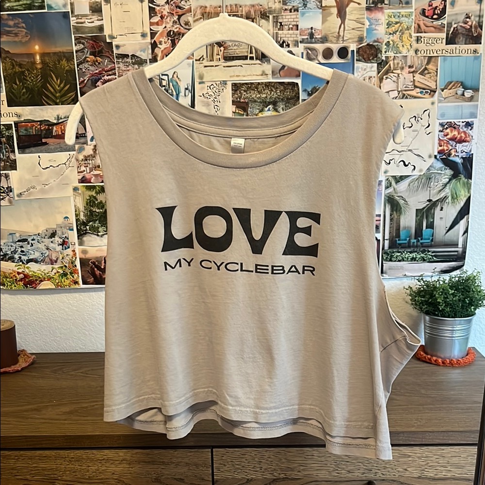 Cyclebar Gray Sleeveless Muscle Tee Crop